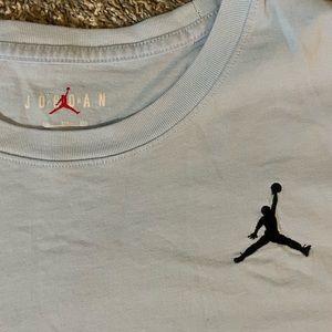 Air Jordon t-shirt with embroidered logo